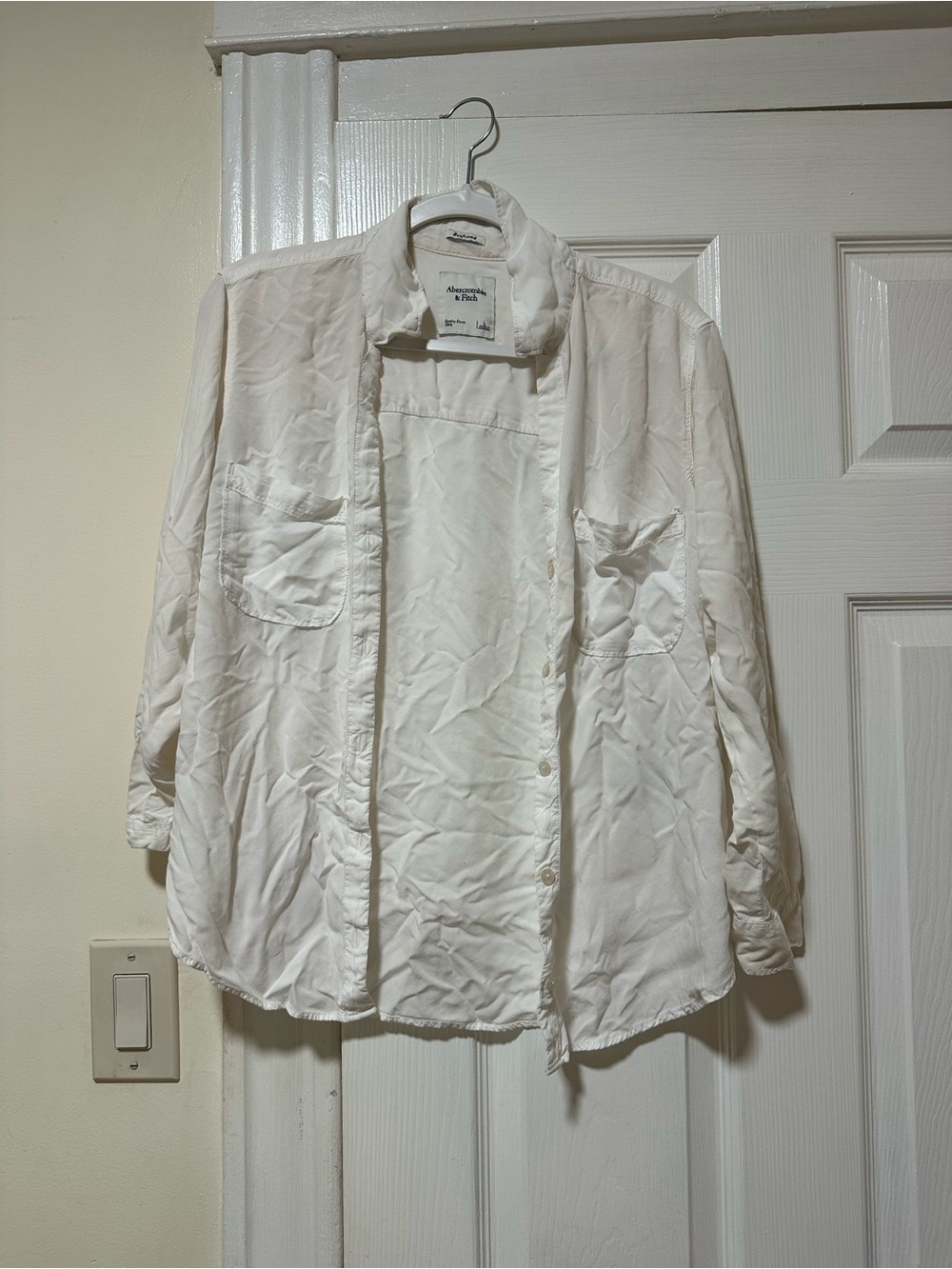 Abercrombie & Fitch Boyfriend Fit White Button-Up Shirt